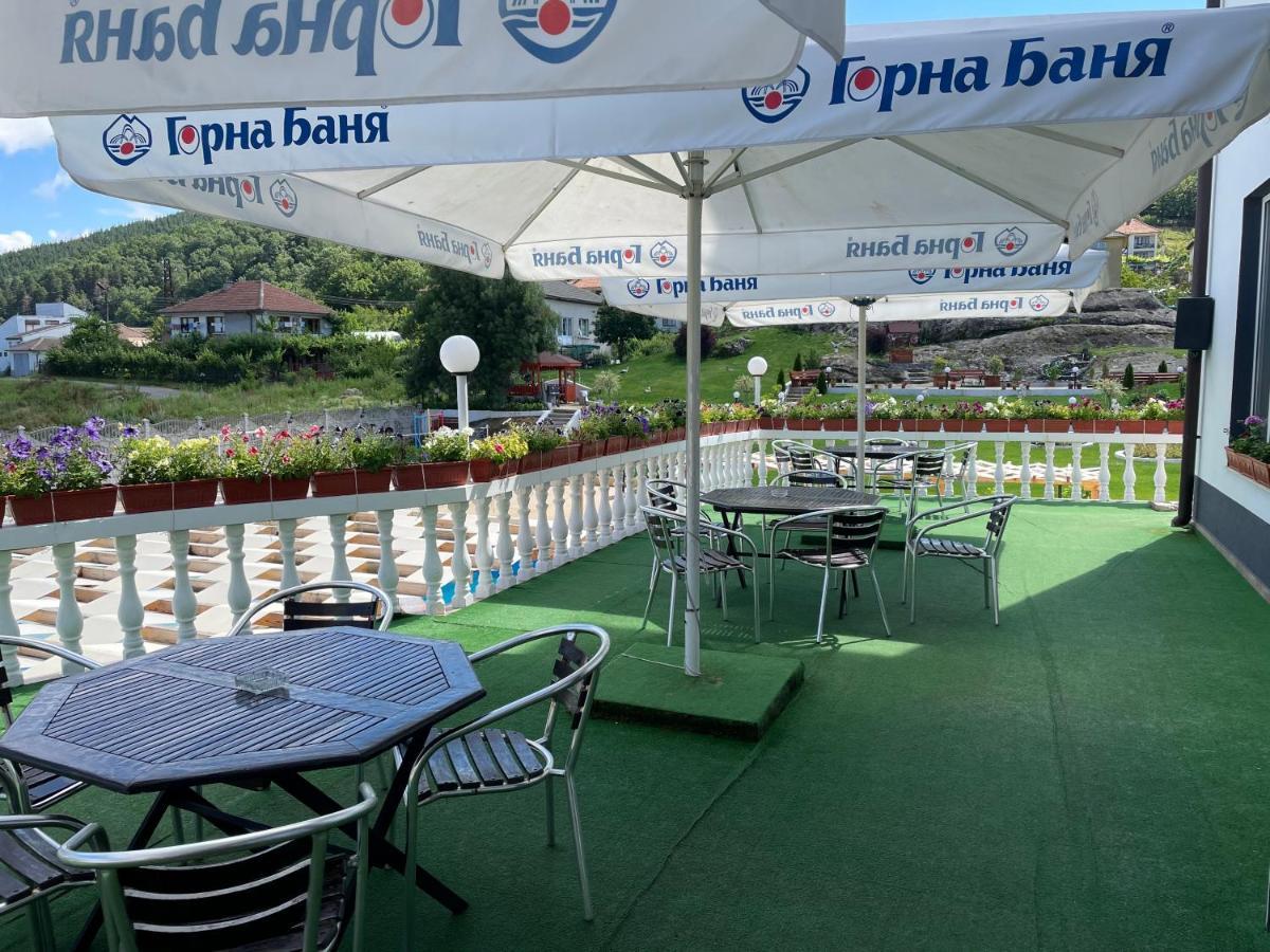 Hotel Elit Kirkovo  Exterior photo